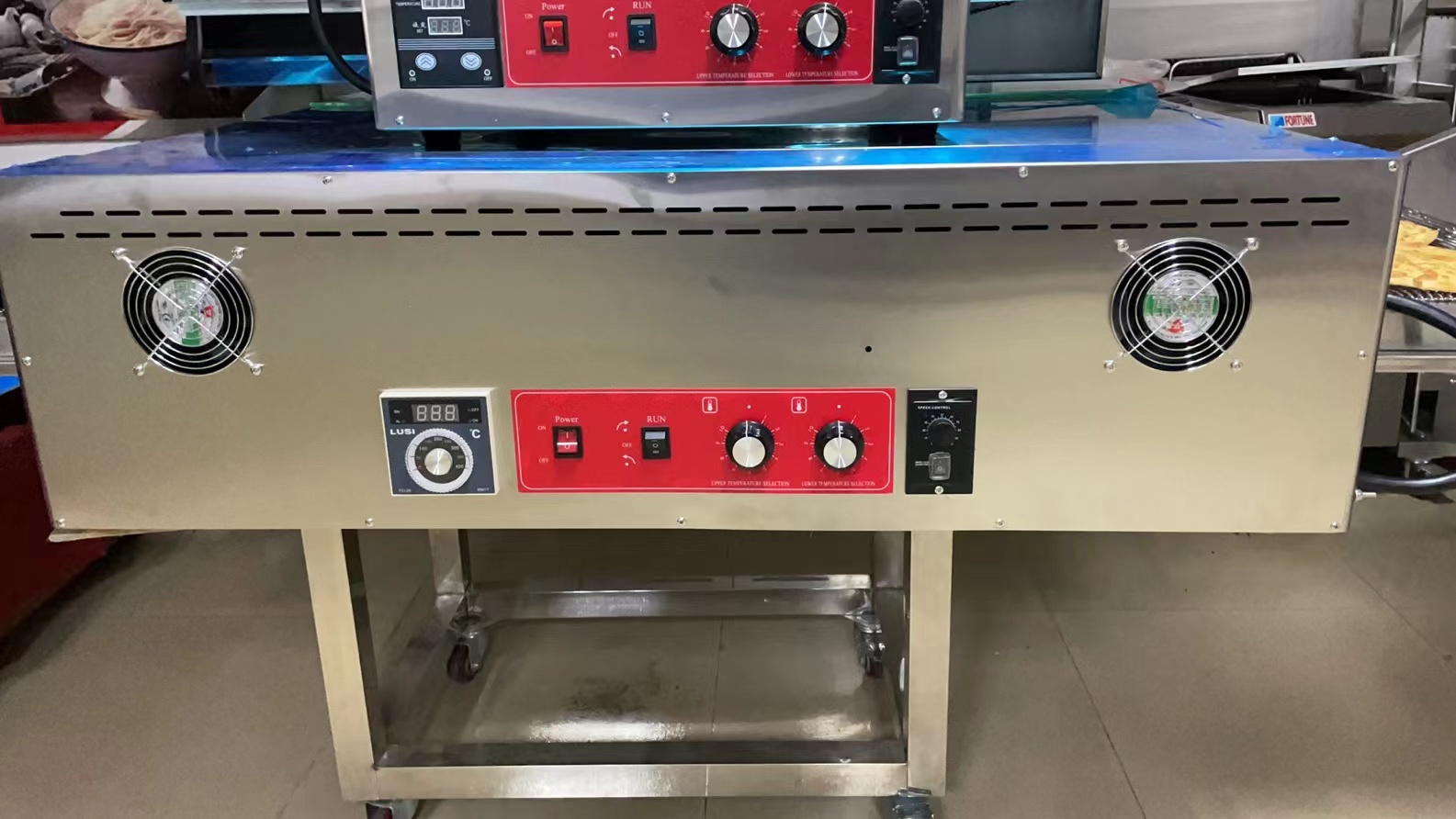 Sprzedam elektryczny piec do p – Pizza Conveyor Oven recenzja i cena
